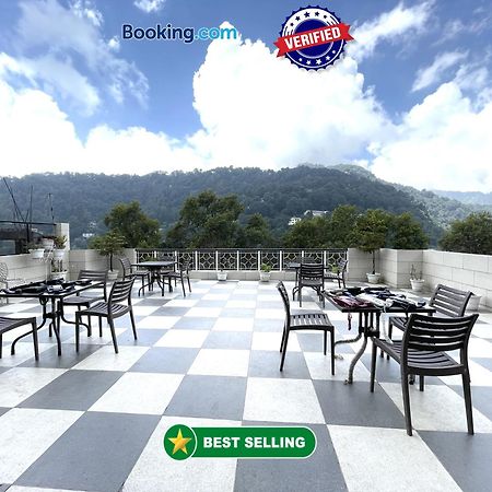 Hotel Prince ! Nainital Mall Road-Prime-Location In-Front-Of-Naini-Lake Hygiene-And-Spacious-Room Eksteriør bilde